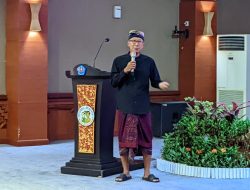 Bendesa Adat Intaran Sebut Kemacetan Sengaja Dibiarkan karena Pemerintah Butuh Pajak