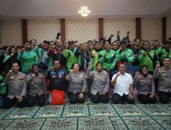 Saat Senja Ramadan Menyatukan, Kapolres Metro Bekasi Bukber Bersama 500 Ojol dalam Kebersamaan Tanpa Sekat