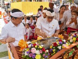 Tandatangani Prasasti Karya, Bupati Badung Hadiri Melaspas di Pura Dalem Kahyangan dan Pura Penataran Kuta