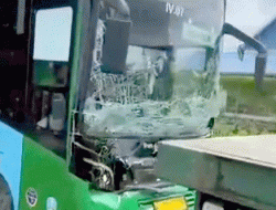 Kepala Dishub Provinsi Jatim Soroti Sistem Mixed Traffic Usai Bus Trans Jatim Koridor IV Tabrak Trailer di Gresik