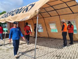 Jelang Pengukuhan TRC, BPBD Damkar Bartim Pimpin Gotong Royong di Lapangan Expo