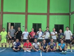 Sekda Bartim Misnohartaku Apresiasi Turnamen Bulutangkis Silaturahmi Ramadan di Desa Unsum
