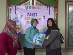 Safari Ramadan di Desa Kapar, TP PKK Tabalong Santuni Anak Yatim dan Lansia