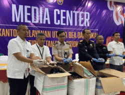 Bea Cukai dan BKSDA Gagalkan Penyelundupan Tiga Ton Sisik Trenggiling di Pelabuhan Tanjung Priok