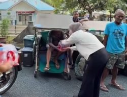 Widia Ningsih Pemimpin yang Humanis Berbagi Terhadap Wong Cilik Tukang Becak dan Ojek