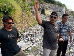 Akses Pantai Bingin Terhambat Pasca-Pembongkaran, Tangga ‘Breaker’ Jadi Solusi Sementara