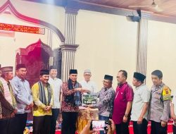 Nazir Tanjung Ikut Safari Ramadan, Pemkab Padang Pariaman Salurkan Bantuan Rp15 Juta ke Masjid Taqwa Ladang Rimbo