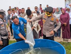 Halal Bihalal di Huntara Batang Anai: Dari Silaturahmi hingga Penguatan Ketahanan Pangan