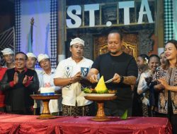 Wabup Bagus Alit Sucipta Tegaskan Dukungan untuk Generasi Muda di HUT Ke-56 STT Tri Amerta