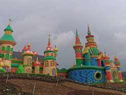 Ironi di Balik Viral Mikutopia: Mengikis Ikonik Apel Kota Batu Demi Ambisi Wisata Modern