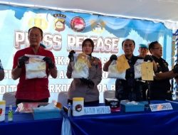 Sembunyikan Kokain Rp17,8 Miliar di Dinding Koper, WNA Rusia Dibekuk di Bandara Ngurah Rai