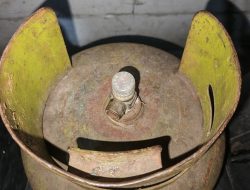 Tiga Pekan Gas Melon Langka, UMKM Menjerit.  Curhat Warga Lumajang Meledak Di Medsos, Pemkab Didesak Bertindak