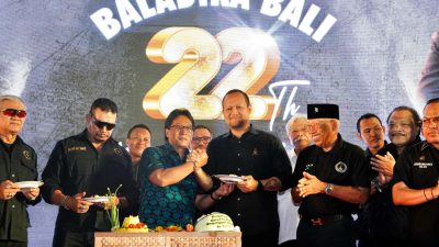 Wabup Badung Dampingi Wagub Giri Prasta Hadiri HUT Ke-22 Baladika Bali, Salurkan Ribuan Komposter Bantu Pemerintah Kelola Sampah