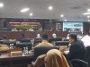 Rapat Paripurna ke-8 DPRD Provinsi Kalimantan Timur, Massa Unjuk Rasa Ajukan Tiga Tuntutan