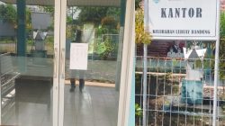 Kantor Lurah Lebuay Bandung Terkunci Saat Jam Kerja dan tidak ada satupun Pegawai