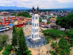 Seabad Jam Gadang: Dari Penanda Waktu Kolonial Menjadi Mercusuar Budaya Minangkabau Dunia