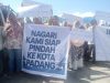 Demo di Padang Pariaman, Warga Kasang Tuding Bupati Cederai Demokrasi Nagari
