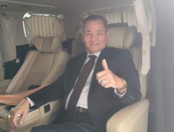 Persaudaraan di Titik Terendah: Sisi Lain Di Balik Toga Hitam, Kisah Darna Dahlan dan Ketulusan Chairul S Matdiah