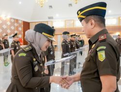Pelantikan dan Pengambilan Sumpah Jabatan Pejabat Eselon III dan IV Kejati Sumsel