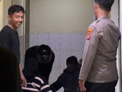 Respon Cepat Laporan Warga, Tim URC Polresta Mamuju Datangi TKP Pria Ngamuk di Wisma Aneka Jaya