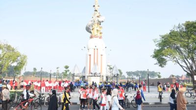 Geliat Pertumbahan UMKM Lokal Dalam Gelaran Car Free Day di Alun Alun Sidoarjo