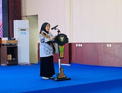 Dikukuhkan sebagai Bunda Guru PGRI, Misnawaty M. Yamin Siap Perkuat Kolaborasi Majukan Pendidikan Bartim