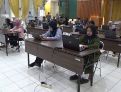 Seleksi Kasi Pemerintahan Desa Wayau Kabupaten Tabalong Berlanjut, Peserta Jalani Tes Kemampuan Komputer