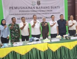 Wakil Ketua DPRD Padang Pariaman Hadiri Pemusnahan Barang Bukti Inkracht di Kejari Pariaman