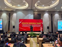 Prioritaskan Lingkungan dan Tata Kelola Pemerintahan yang Bersih, Bupati Badung Tutup Bimtek Pengelolaan Keuangan Desa