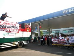 Massa Buruh Desak PT Epson Batalkan PHK Sepihak Terhadap 11 Pekerja Tetap