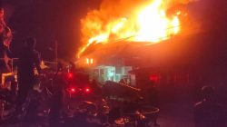 Satu Losmen dan Dua Tempat Usaha di Sinabang Kabupaten Simeulue, Ludes Terbakar Dini Hari