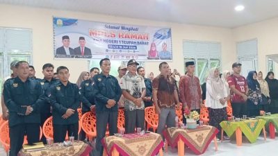 MPLS SMAN 1 Teupah Barat Resmi Ditutup Langsung oleh Kepala Sekolah, Peserta Terbaik Diberi Apresiasi
