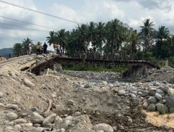 Jembatan Darurat Batang Anai Kembali Difungsikan, Mobilitas Ribuan Warga Padang Pariaman Mulai Pulih