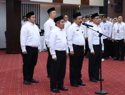 Lantik Pejabat Baru, Menaker Minta Berikan Kinerja Terbaik bagi Masyarakat