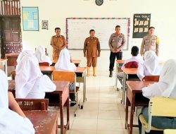 Kapolsek Rantau Selamat Beri Edukasi Karakter dan Bahaya Narkoba di MPLS SMAN 2 Rantau Selamat