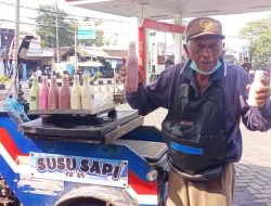 90 Tahun, Roda Tiga, dan Sebotol Semangat dari Pendem