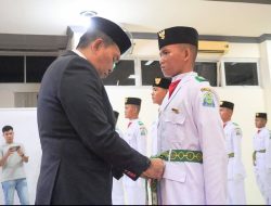 Bupati Nasrun Mikaris Kukuhkan 30 Paskibraka Simeulue Jelang HUT ke-81 RI
