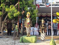 Warga RW 06 Kelurahan Magersari Sidoarjo Gelar Upacara Perdana HUT Ke-81 Kemerdekaan RI Berbalut Pakaian Adat