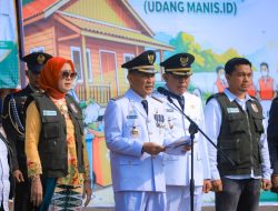 Bupati Tulang Bawang Qudrotul Ikhwan Launching Bank Sampah “Udang Manis” dan Resmikan Sumur Kompos