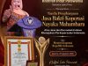 Gubernur Jatim Terima Penghargaan Jasa Bakti Koperasi Nayaka Mahambara sebagai Pelopor Pembinaan Koperasi Sehat, Mandiri dan Berdaya Saing