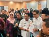 John Kenedy Azis Jemput Bola ke Menkes, Perjuangkan Pustu demi Layanan Kesehatan hingga Pelosok Padang Pariaman