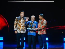 Angga Raka Prabowo Apresiasi Mbah Guru Matematika, SDM Emas yang Terus Mengajar di Era Digital