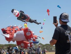 Pemenang Surabaya Kite Festival 2026 Bakal Dibiayai Tampil di Festival Layang-Layang Terbesar India