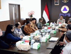 Penanganan Dampak Bencana, BNPB Terima 240 Ribu Masker Donasi Dunia Usaha
