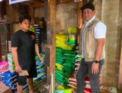 Wakil Pimpinan Bulog Bondowoso Blusukan ke Pasar, Pastikan Harga Beras Stabil, Stok Aman