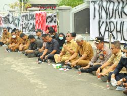 ‎Mahasiswa HSU Desak Tuntaskan Karhutla dan BBM, Pemkab Siap Tindak Lanjuti Aspirasi Mahasiswa