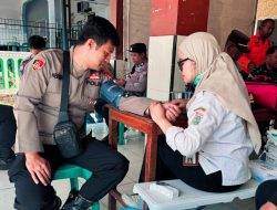 Di Tengah Asap Karhutla, Petugas Gabungan di Gunung Buthak Dapat Layanan Kesehatan Gratis