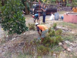 Kerja Bakti Warga Buka Akses Jalan Baru ke Sendang Jonggrangan, Ngawi