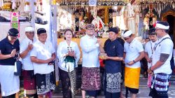 Karya di Pura Ibu Panti Bualu, Wabup Badung Apresiasi Semangat Gotong Royong Krama