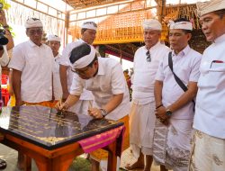 Tandatangani Prasasti Pura Batan Ancak Tibubeneng, Bupati Badung Apresiasi Semangat Gotong Royong Krama